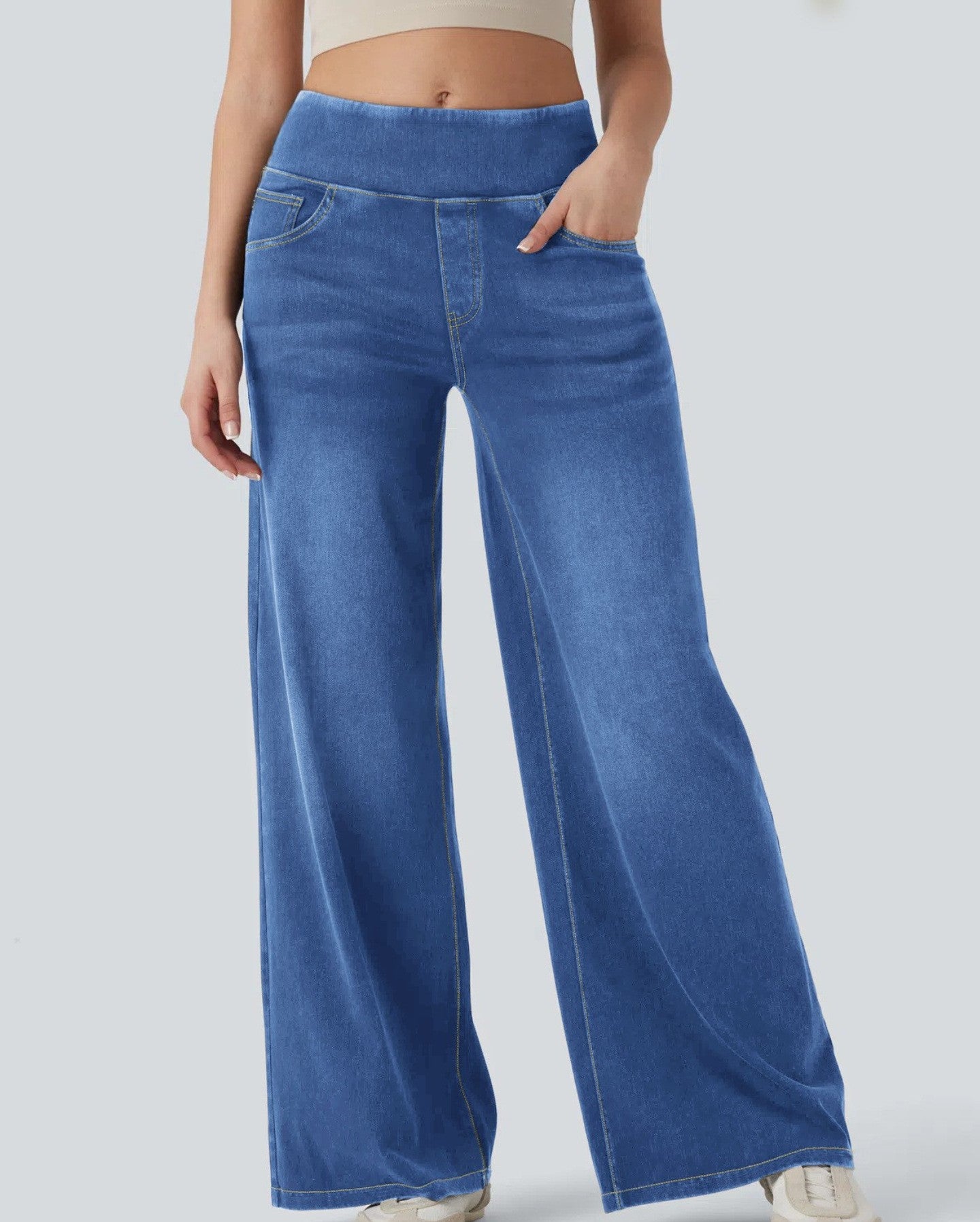 Aurivae High-Waist Jeans