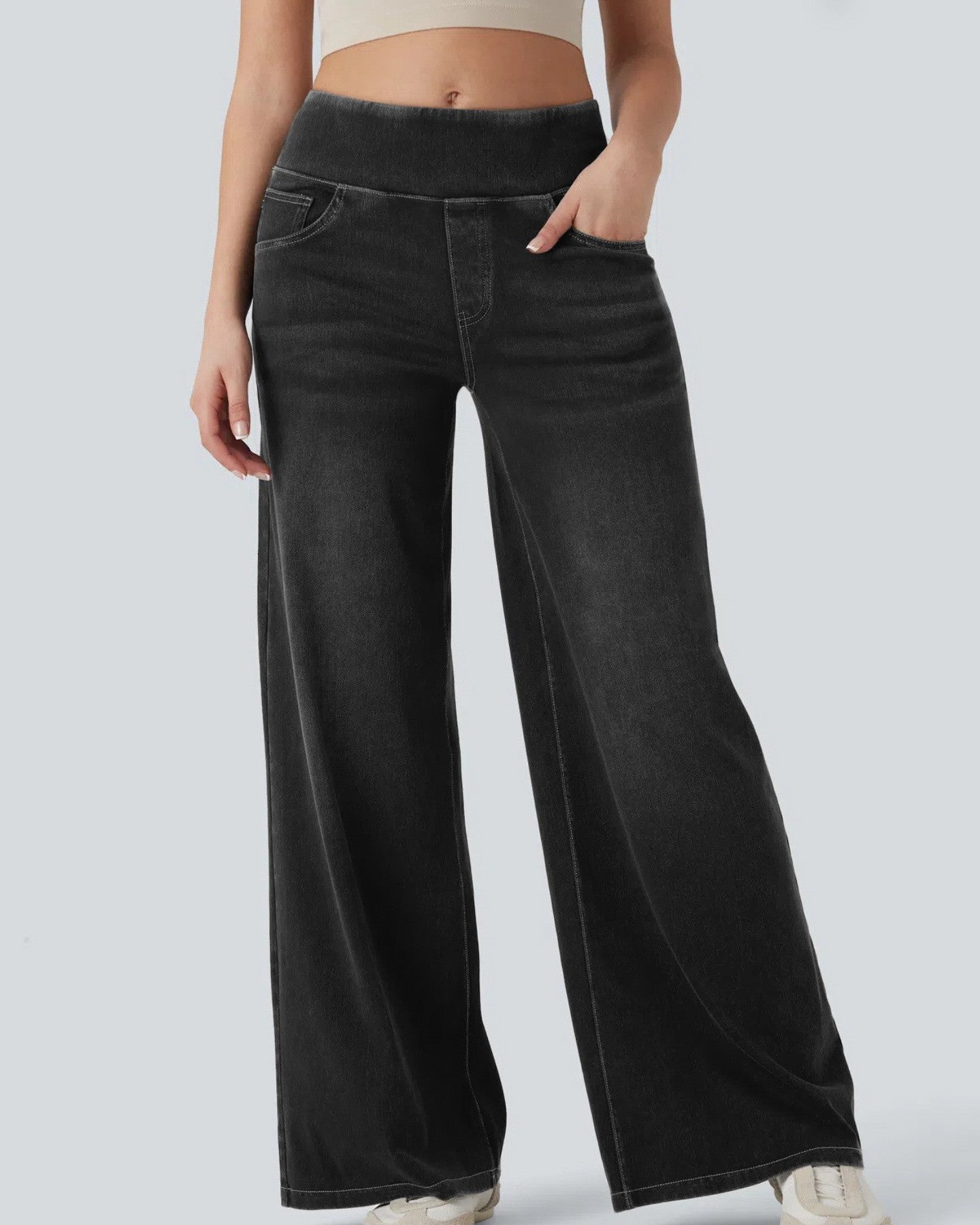 Aurivae High-Waist Jeans